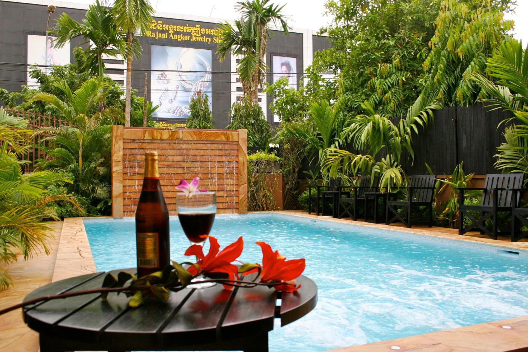 Shining Angkor Boutique Hotel Siem Reap Exterior foto